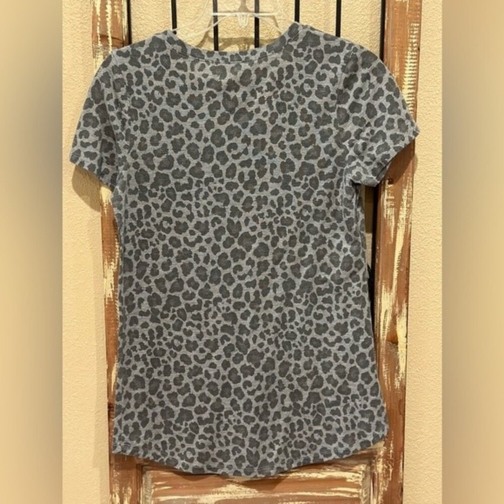 Zoe + Liv women’s top - Picture 3 of 4